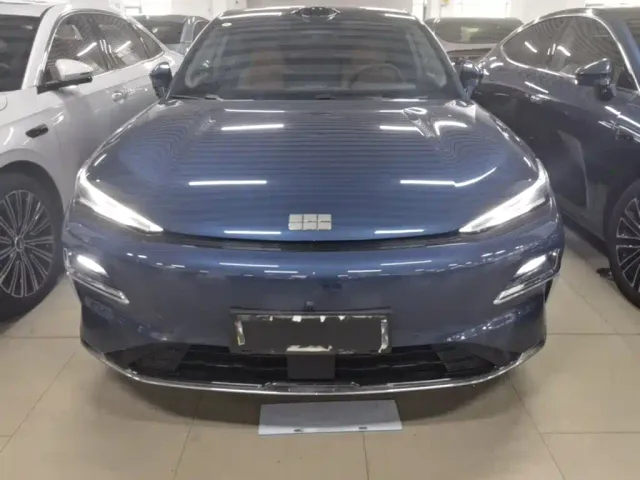Geely Galaxy Xingyao 8 — Фото автомобиля 2