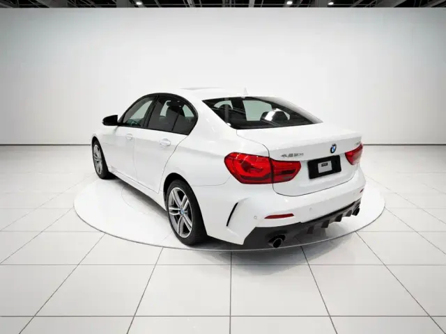 BMW 1 Series — Фото автомобиля 22