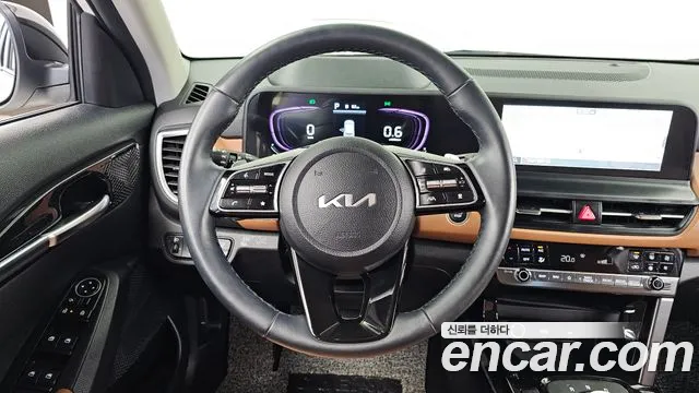 Kia Seltos New — Фото автомобиля 19