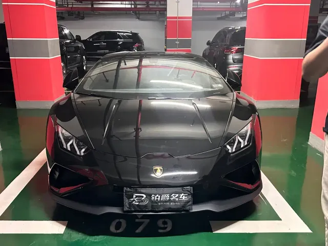 Lamborghini Huracan — Фото автомобиля 2