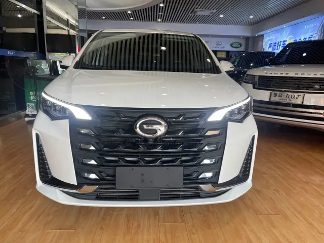 GAC Trumpchi M6 — Фото автомобиля 2