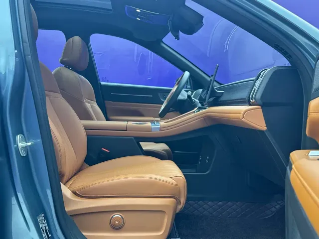 Jetour X70L — Фото автомобиля 14