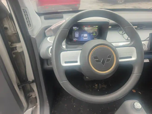 Wuling Hongguang Mini EV — Фото автомобиля 6