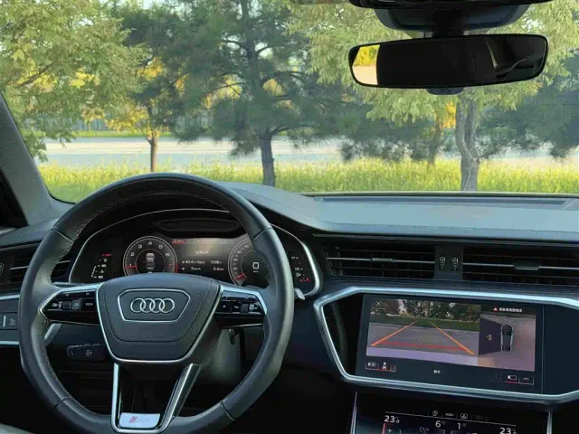 Audi A6L — Фото автомобиля 9