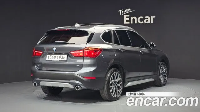 BMW X1 — Фото автомобиля 2