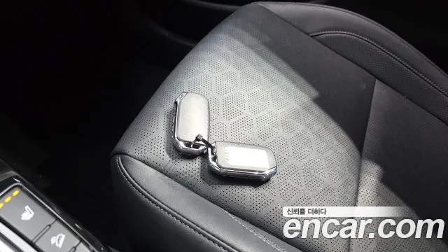 Kia Seltos — Фото автомобиля 22
