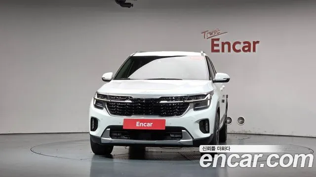 Kia Seltos New — Фото автомобиля 3