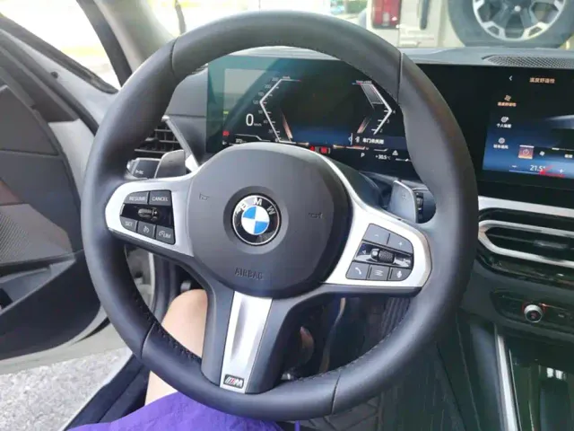 BMW 3 Series — Фото автомобиля 15