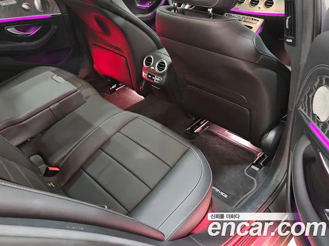 Mercedes-Benz E-Class W213 — Фото автомобиля 13
