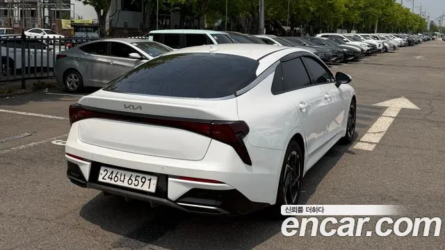 Kia K5 Generation 3 — Фото автомобиля 6