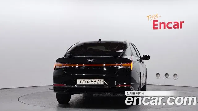 Hyundai AVANTE Avante (CN7) — Фото автомобиля 4