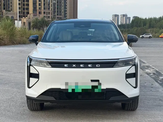Exeed RX — Фото автомобиля 2