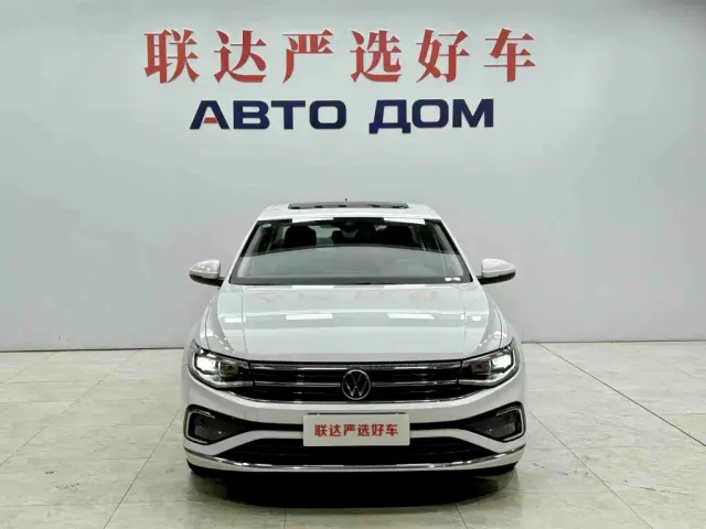 Volkswagen Bora — Фото автомобиля 2