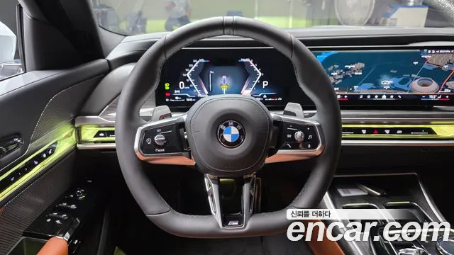 BMW 7 Series G70 — Фото автомобиля 13