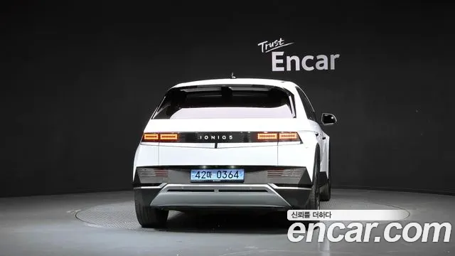 Hyundai Ioniq 5 — Фото автомобиля 4
