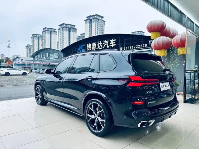 BMW X5 — Фото автомобиля 9