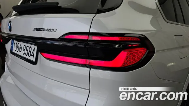 BMW X7 — Фото автомобиля 19
