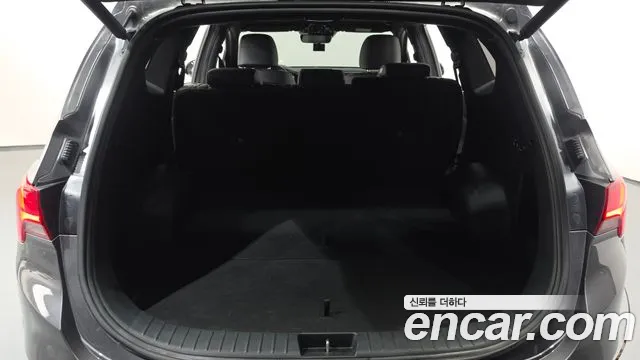Hyundai Santa Fe New — Фото автомобиля 25