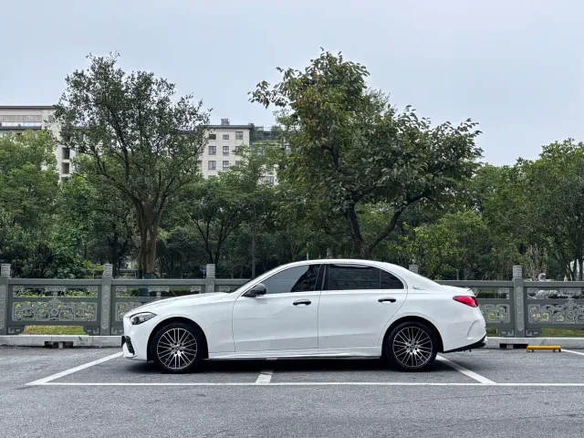 Mercedes-Benz Mercedes-Benz C-Class 2024 C 260 L Sport — Фото автомобиля 3