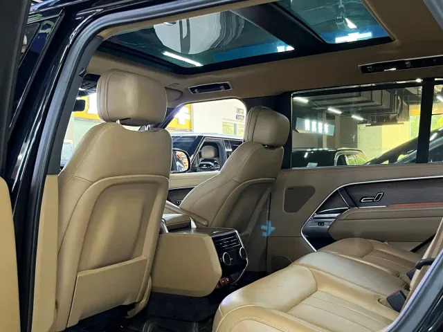 Land Rover Range Rover — Фото автомобиля 6