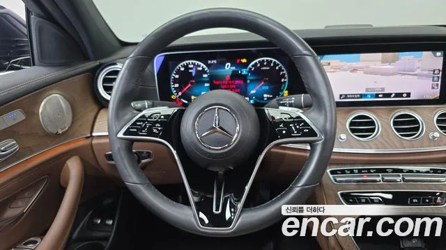 Mercedes-Benz E-Class W213 — Фото автомобиля 19
