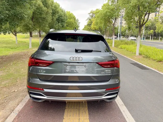 Audi Q3 — Фото автомобиля 7