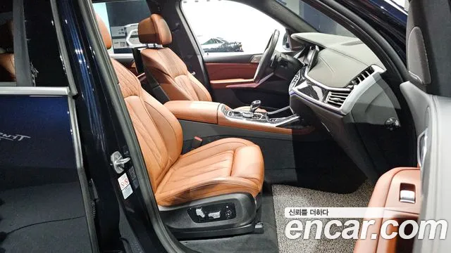 BMW X7 G07 — Фото автомобиля 12