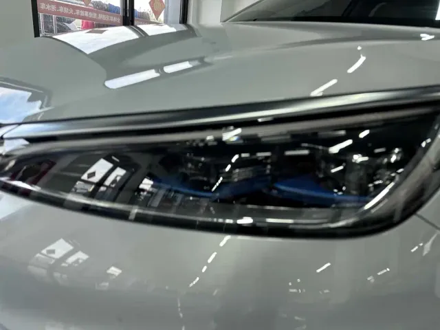 BYD Yuan PLUS — Фото автомобиля 3