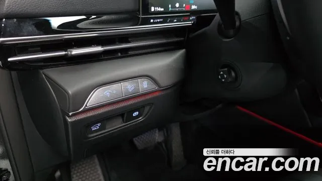 Genesis GV80 — Фото автомобиля 29