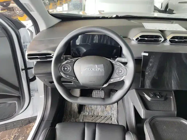 Dongfeng SKY EV01 — Фото автомобиля 10