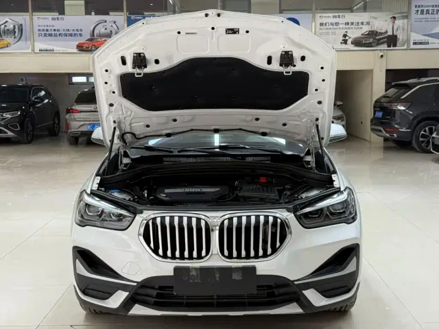 BMW X1 — Фото автомобиля 7
