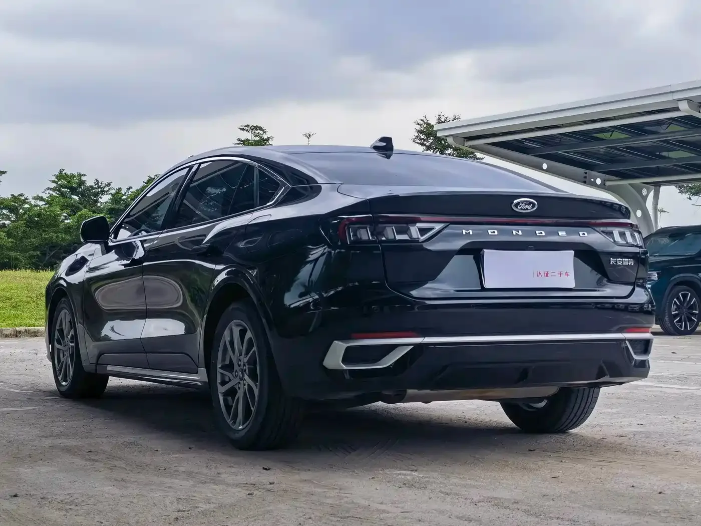 Ford Mondeo 2023 EcoBoost 245 Luxury — Фото автомобиля 4
