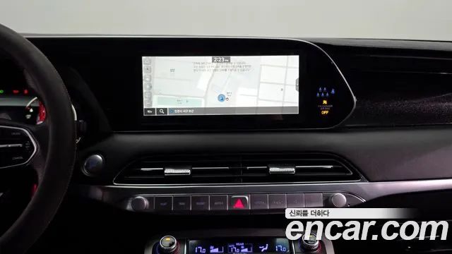 Hyundai Palisade Palisade Дизель 2.2 2WD — Фото автомобиля 14