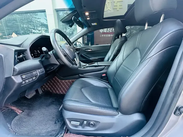 Toyota Avalon 2022 2.0L Luxury Edition — Фото автомобиля 7