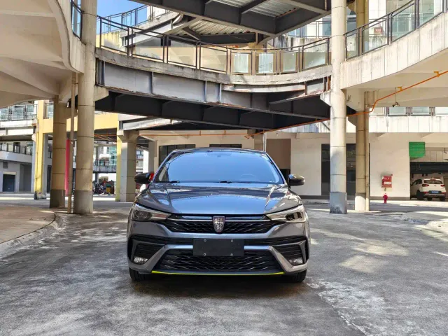 Roewe i5 — Фото автомобиля 2