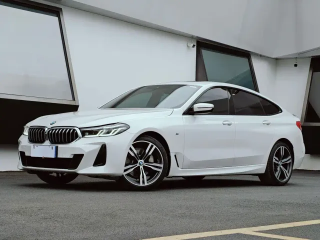 Фотография автомобиля — BMW 6 Series Gran Turismo