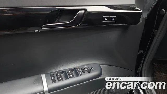 Hyundai Grandeur Grandeur (GN7) 3.5 LPG 2WD (Такси) — Фото автомобиля 16