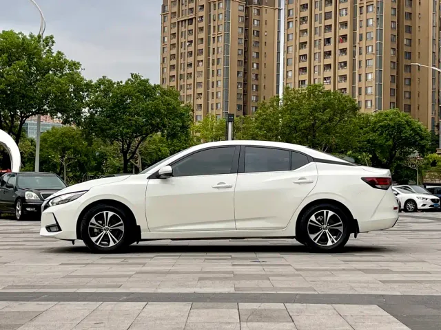 Nissan Sylphy — Фото автомобиля 4