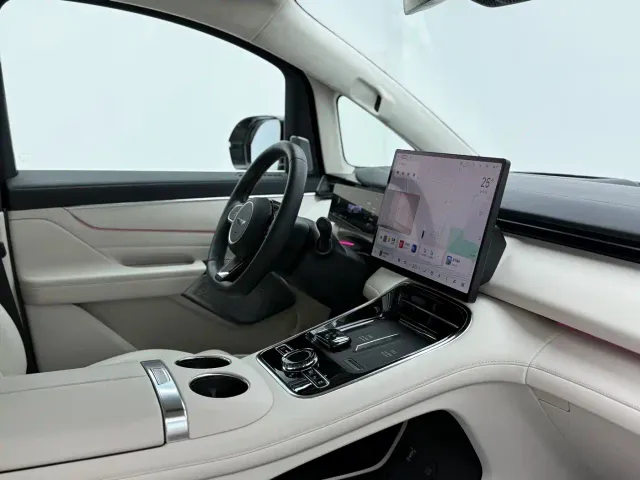 Geely Galaxy V900 — Фото автомобиля 22