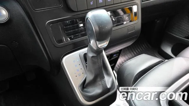 Hyundai Staria — Фото автомобиля 9