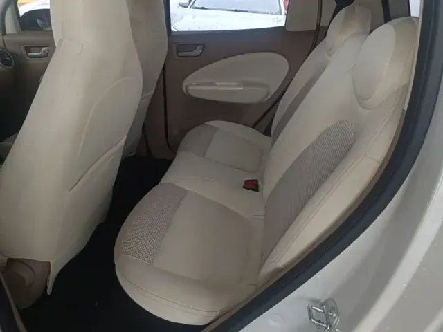 Wuling Hongguang Mini EV — Фото автомобиля 16