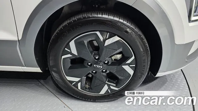 Kia Niro All Niro EV Earth — Фото автомобиля 5