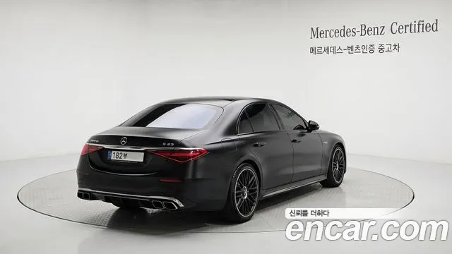 Mercedes-Benz S-Class — Фото автомобиля 2