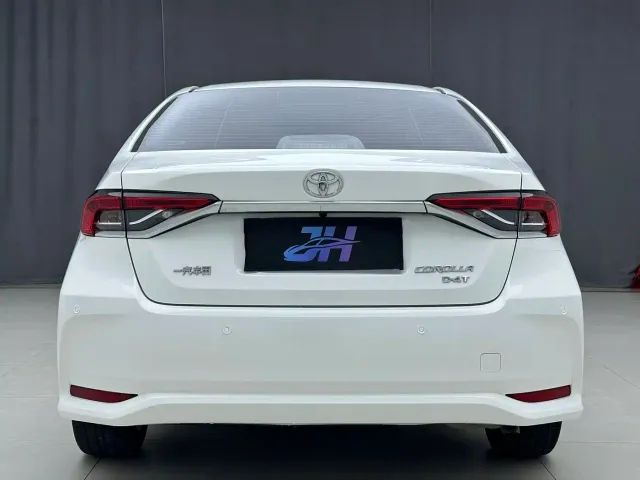 Toyota Corolla — Фото автомобиля 5