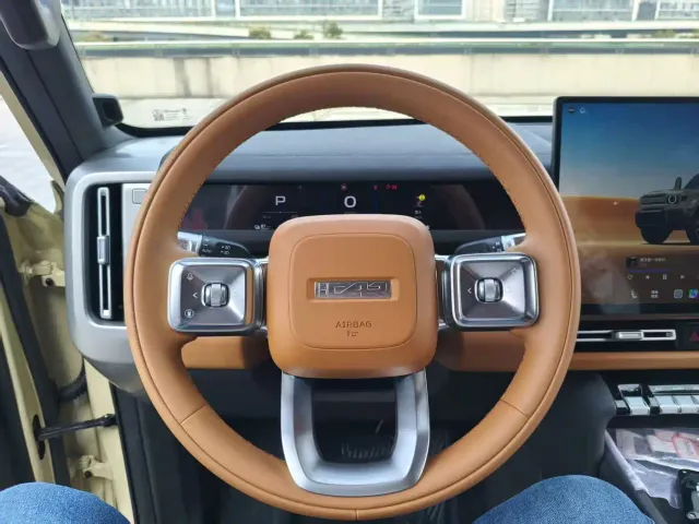 iCAR V27 — Фото автомобиля 12