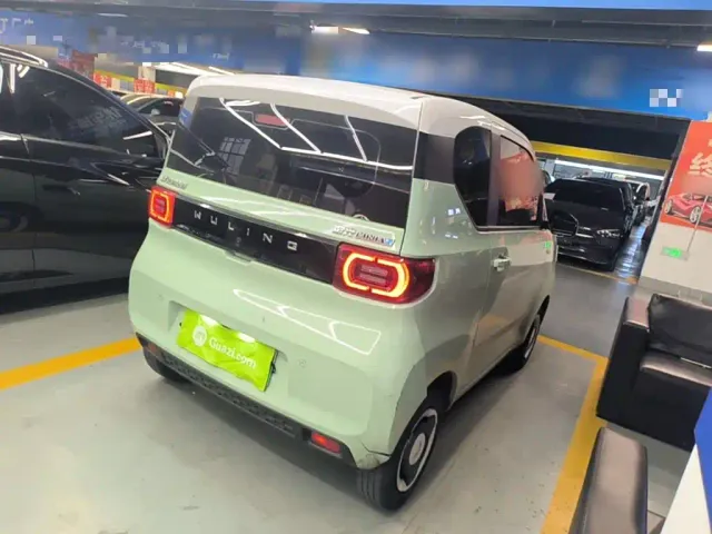 Wuling Hongguang Mini EV — Фото автомобиля 6