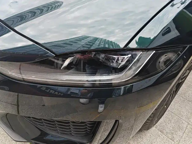 Jaguar XEL — Фото автомобиля 5