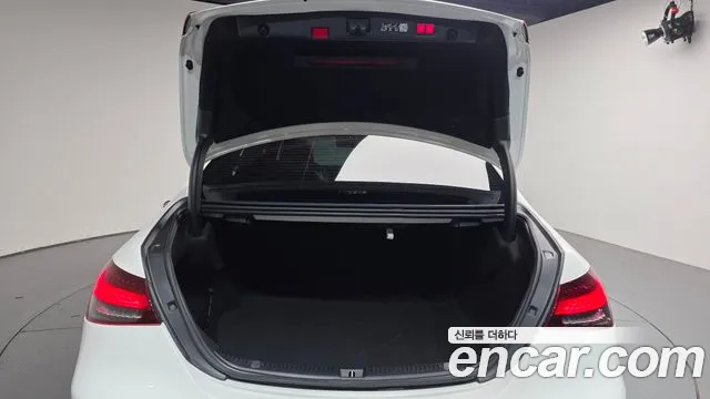Mercedes-Benz E-Class E-класс W213 E350 4MATIC Exclusive — Фото автомобиля 18