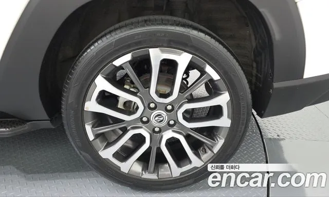 KGM Torres — Фото автомобиля 6