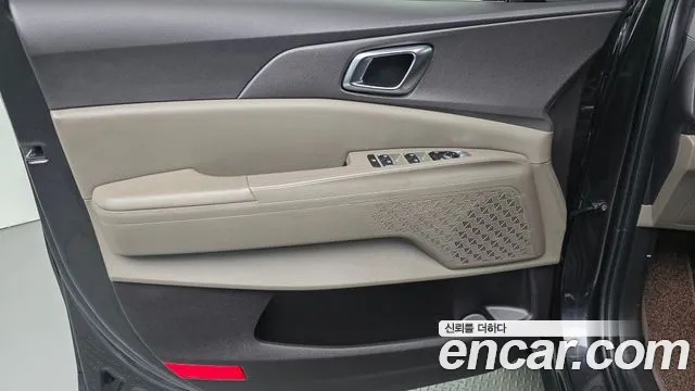 Kia Carnival 4th Gen — Фото автомобиля 13
